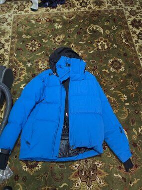 Moncler Grenoble Arvier Padded Jacket medium number 2 excellent